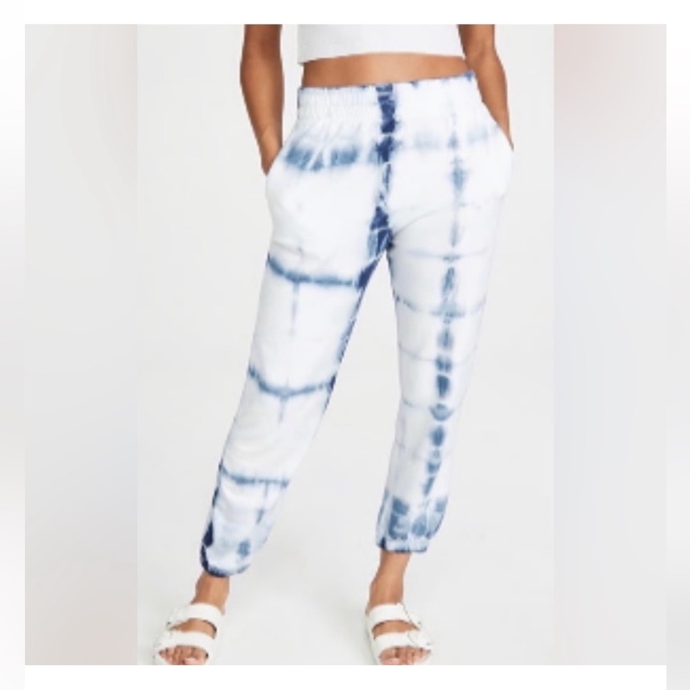 Sundry Ruched Waist Tie-dye Jogger
Sweatpants Size L/XL